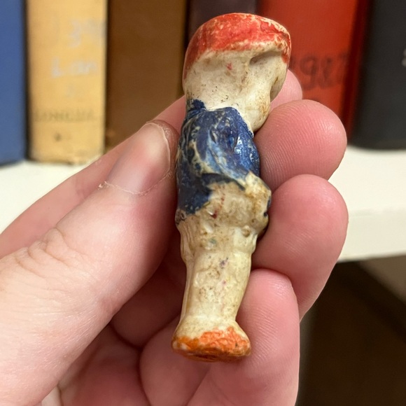 VTG Vintage Japan Miniature Bisque Ceramic Newsboy Red and Blue Penny Doll - Picture 5 of 7